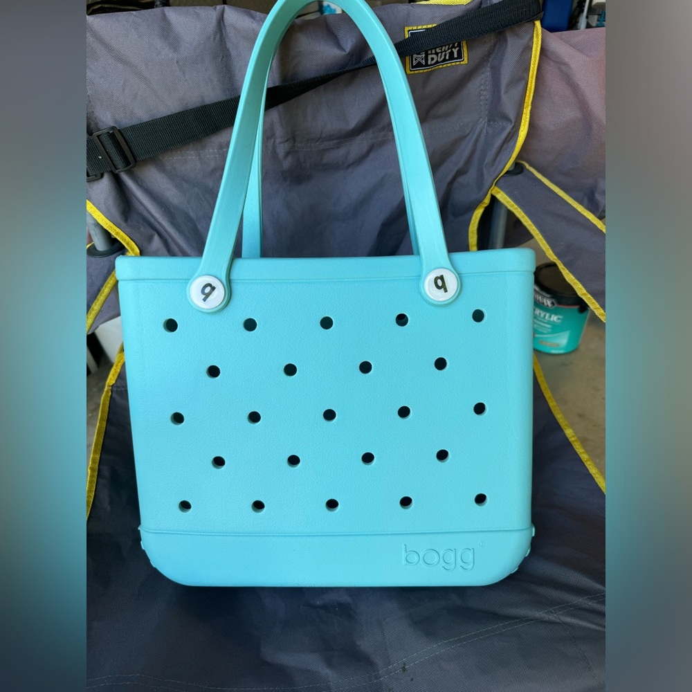 Medium Bogg Bag